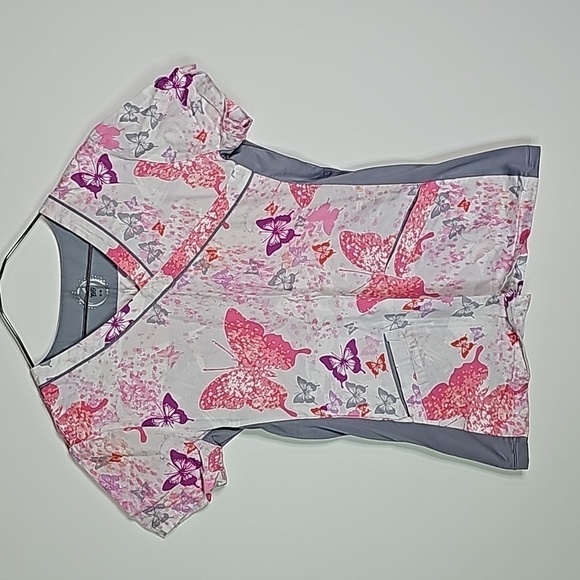 HEALTH pro medium white and pink short sleeve scrubs - Picture 1 of 7